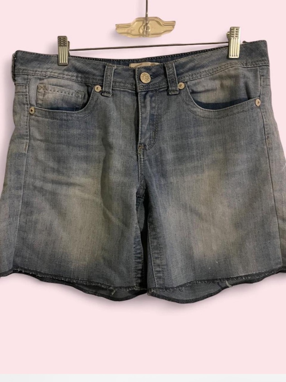 Seven7 Women's Faded Blue Denim Jean Shorts size 10